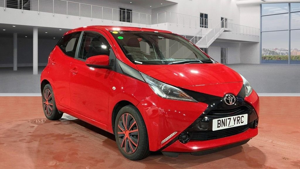 Used Toyota AYGO 2017 for sale - 76496332: Photo 1