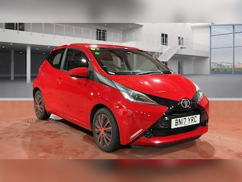Used Toyota AYGO 2017 for sale - 76496332: Photo