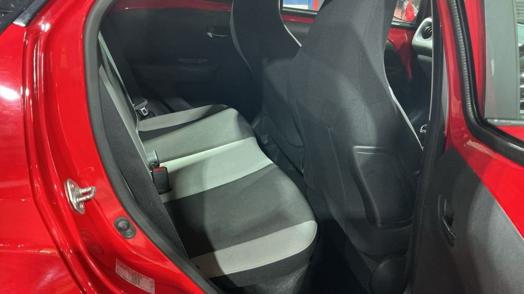 Used Toyota AYGO 2017 for sale - 76496332: Photo 8