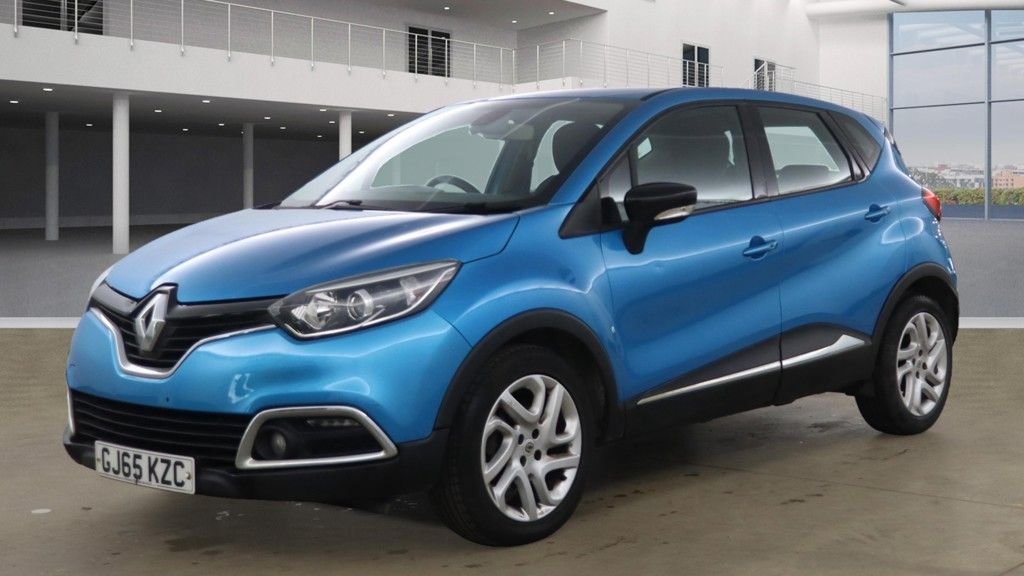 Used Renault Captur 2015 for sale - 76496593: Photo 2