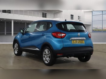 Used Renault Captur 2015 for sale - 76496593: Photo