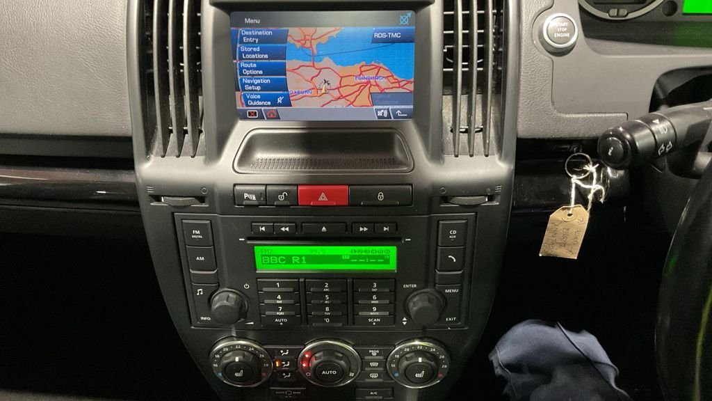 Used Land Rover Freelander 2012 for sale - 76923659: Photo 11