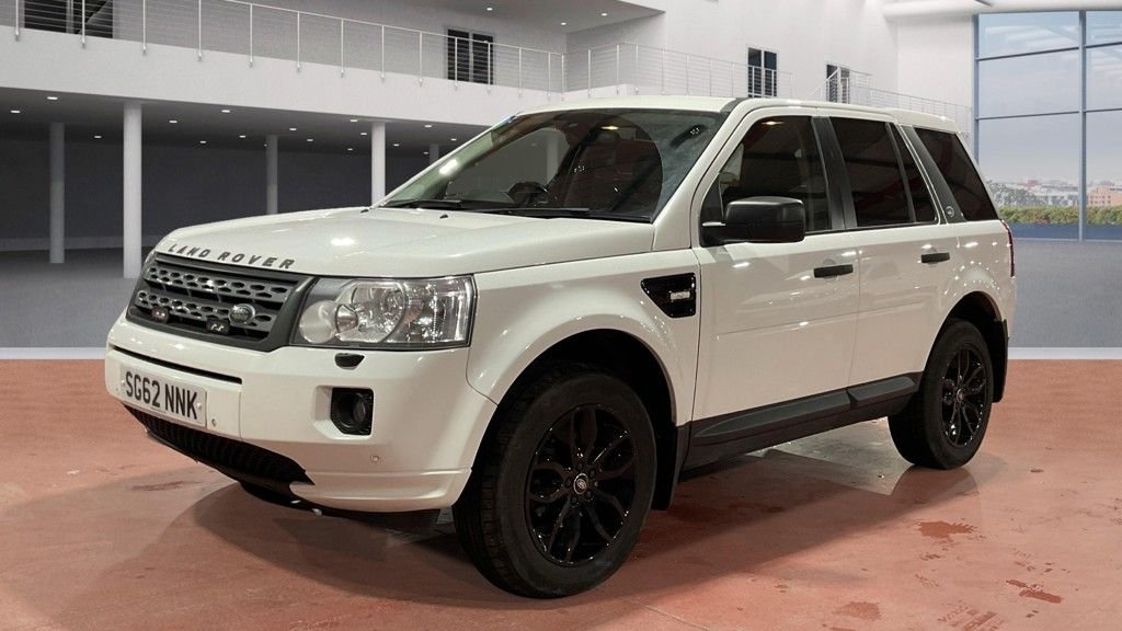 Used Land Rover Freelander 2012 for sale - 76923659: Photo 2