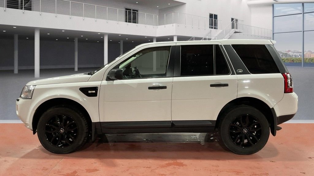 Used Land Rover Freelander 2012 for sale - 76923659: Photo 6