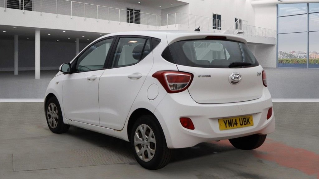Used Hyundai i10 2014 for sale - 76223177: Photo 4