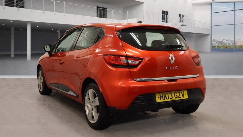 Used Renault Clio 2013 for sale - 76367925: Photo 4
