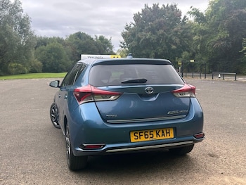 Used Toyota Auris 2015 for sale - 77341194: Photo