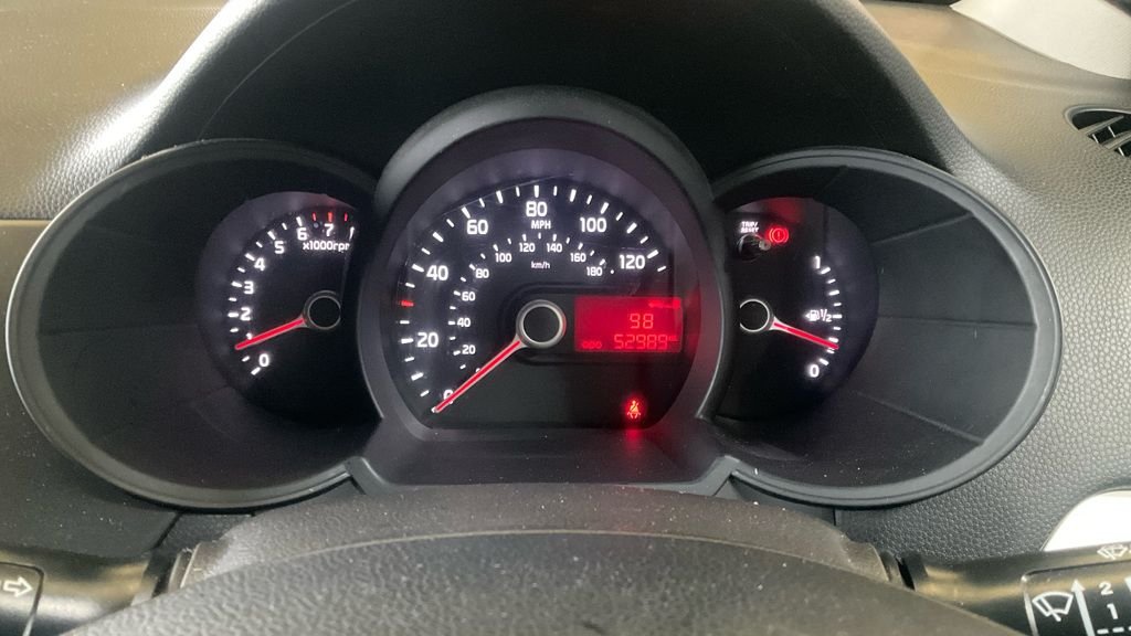 Used Kia Picanto 2014 for sale - 76546809: Photo 7