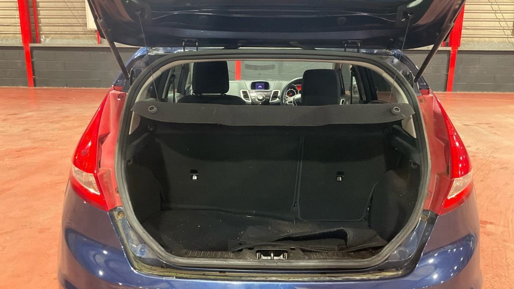 Used Ford Fiesta 2011 for sale - 77053634: Photo 11