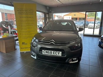 Used Citroen C4 Cactus 2018 for sale - 75566866: Photo