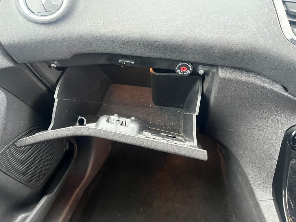 Used Ford Fiesta 2013 for sale - 77383576: Photo 28