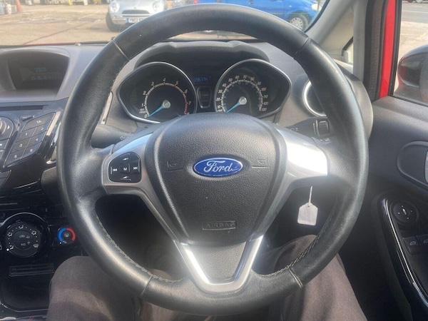 Used Ford Fiesta 2013 for sale - 76223089: Photo 12