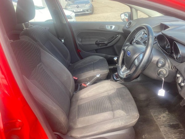 Used Ford Fiesta 2013 for sale - 76223089: Photo 14