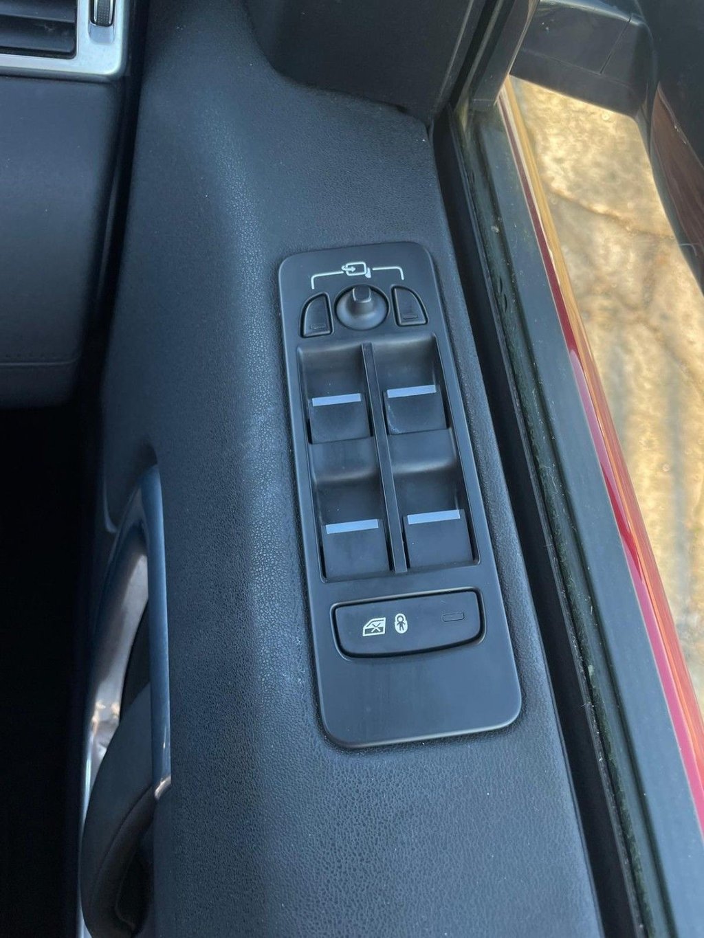 Used Land Rover Discovery Sport 2016 for sale - 77976693: Photo 18