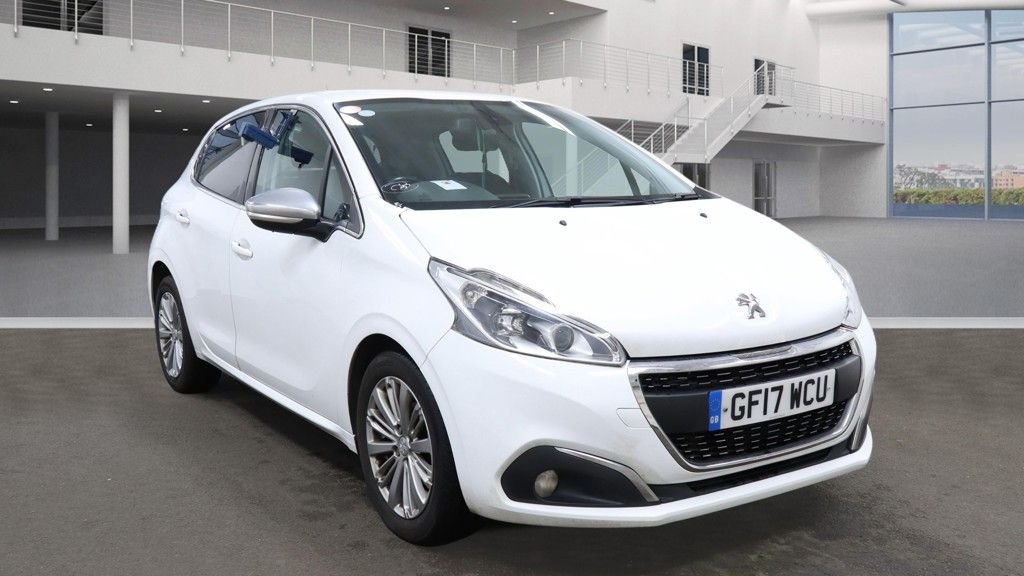 Used Peugeot 208 2017 for sale - 77967471: Photo 1