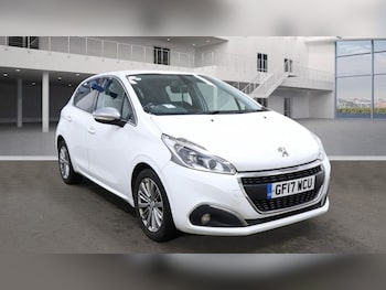 Used Peugeot 208 2017 for sale - 77967471: Photo
