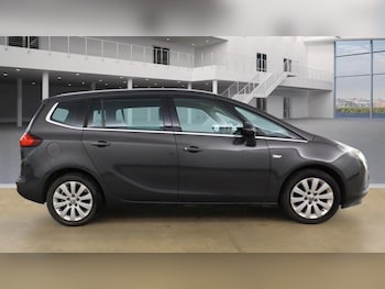 Used Vauxhall Zafira Tourer 2015 for sale - 75947779: Photo