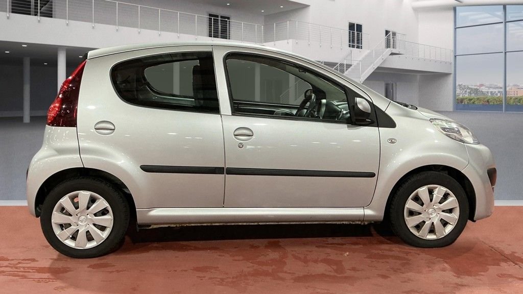 Used Peugeot 107 2013 for sale - 76430226: Photo 2