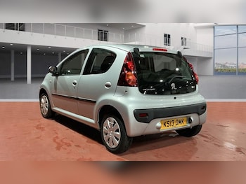 Used Peugeot 107 2013 for sale - 76430226: Photo