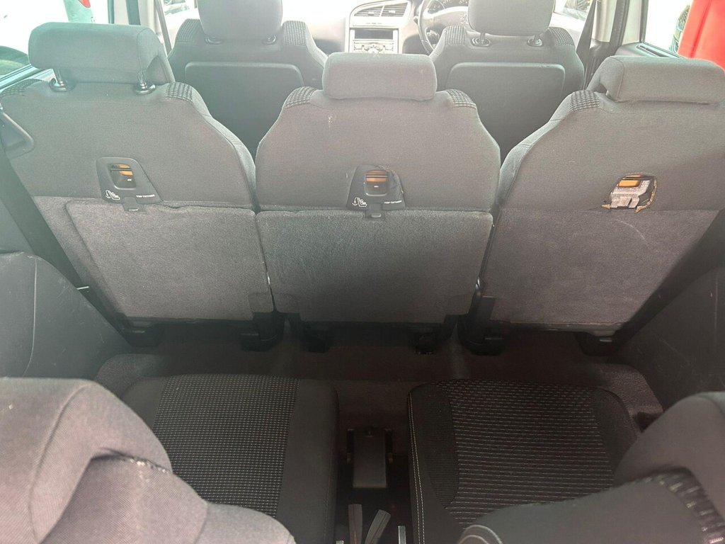 Used Peugeot 5008 2013 for sale - 77341289: Photo 17