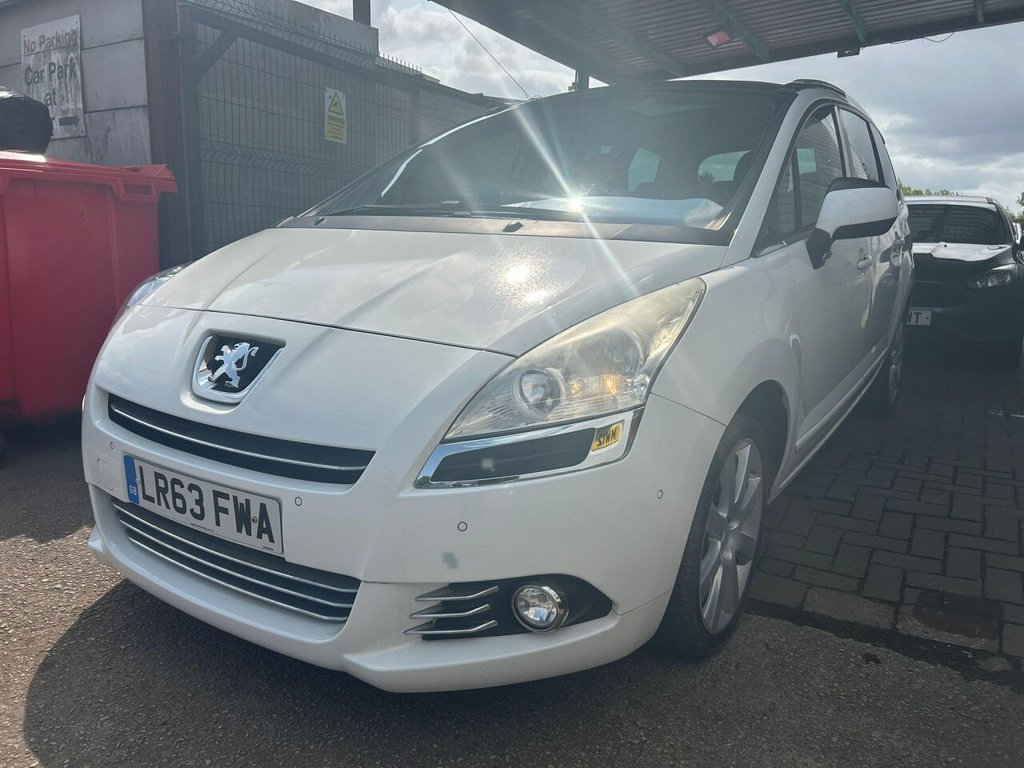 Used Peugeot 5008 2013 for sale - 77341289: Photo 3