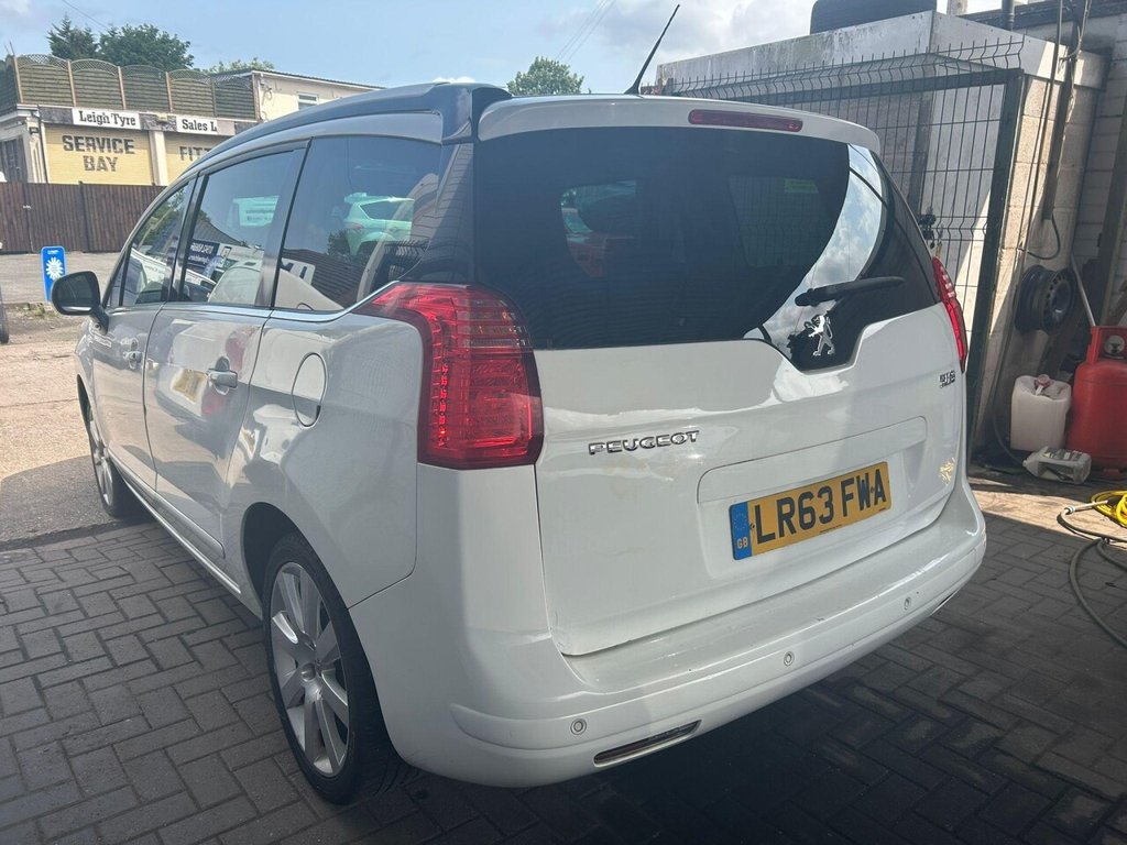 Used Peugeot 5008 2013 for sale - 77341289: Photo 6