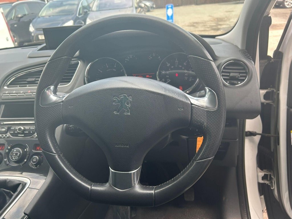 Used Peugeot 5008 2013 for sale - 77341289: Photo 8