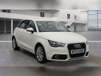 2013 (63) - 1.6 TDI Sport Sportback 5dr Diesel Manual Euro 5 (s/s) (105 ps)