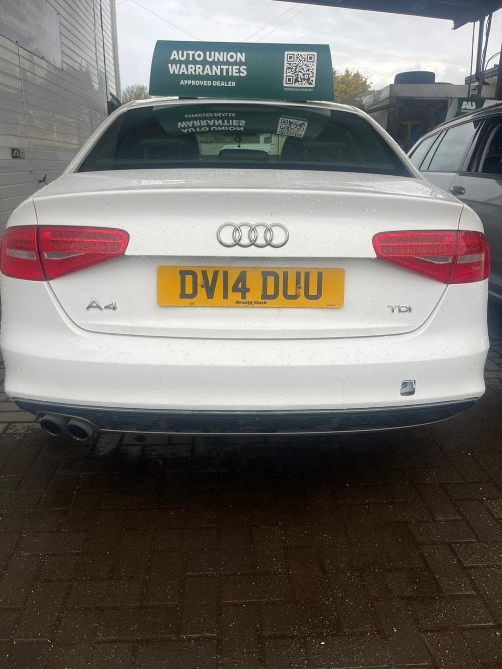 Used Audi A4 2014 for sale - 76445870: Photo 5