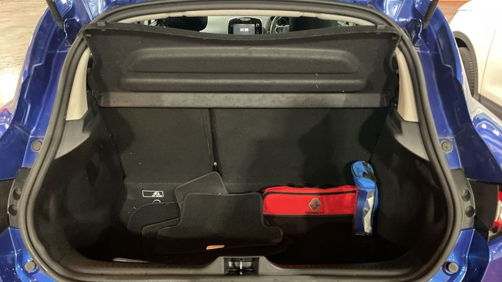 Used Renault Clio 2017 for sale - 76535894: Photo 7