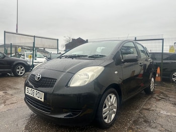 Used Toyota Yaris 2008 for sale - 77600247: Photo