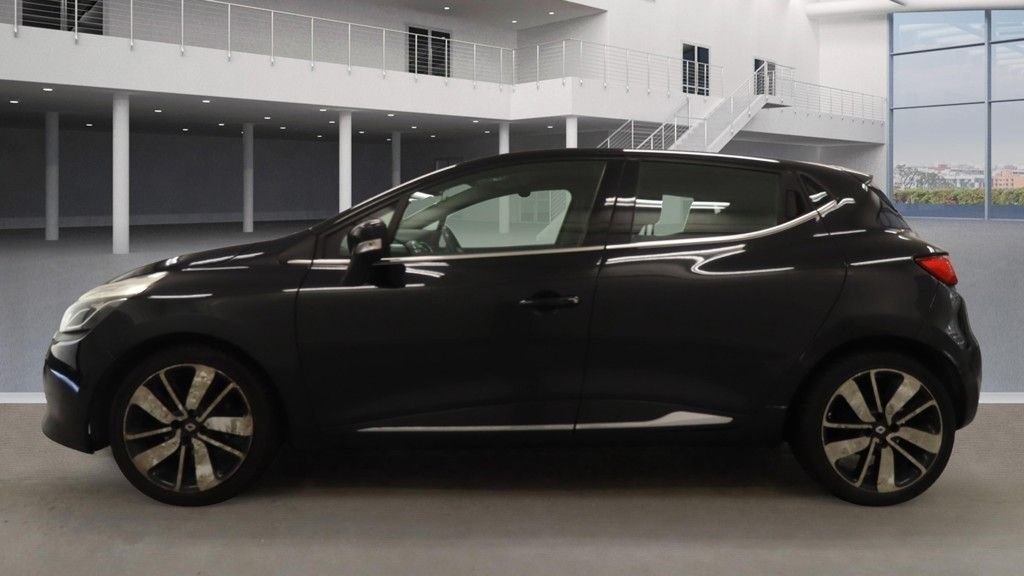 Used Renault Clio 2014 for sale - 76367874: Photo 5