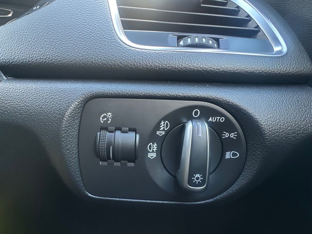 Used Audi Q3 2014 for sale - 78002481: Photo 24