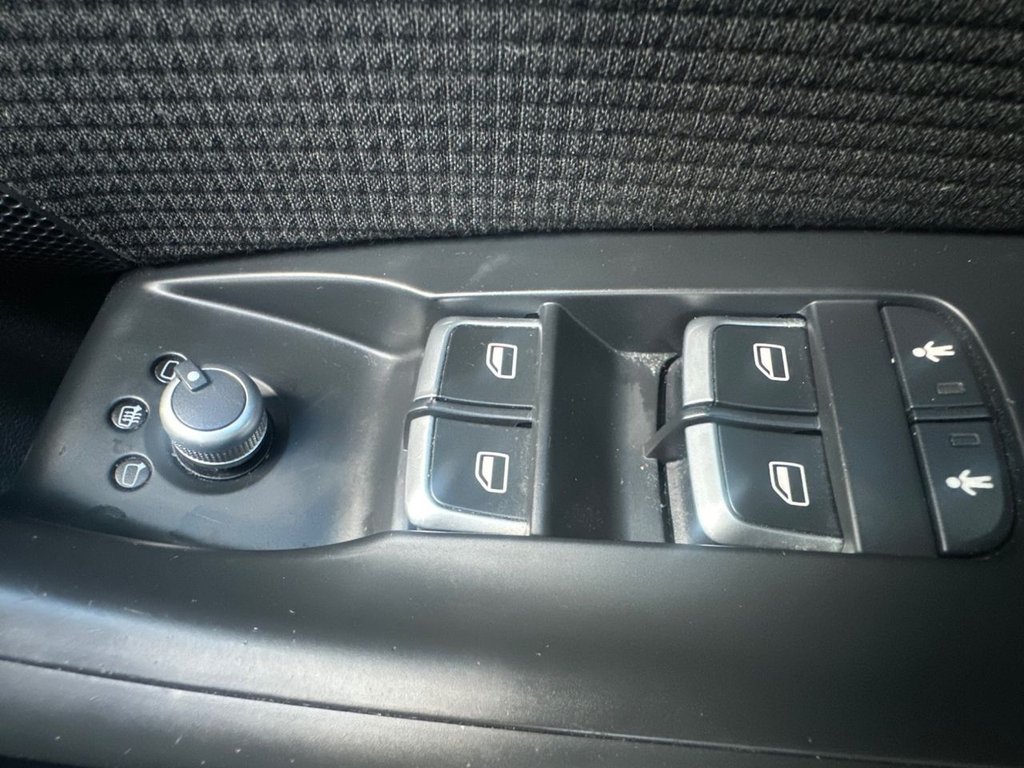 Used Audi Q3 2014 for sale - 78002481: Photo 29