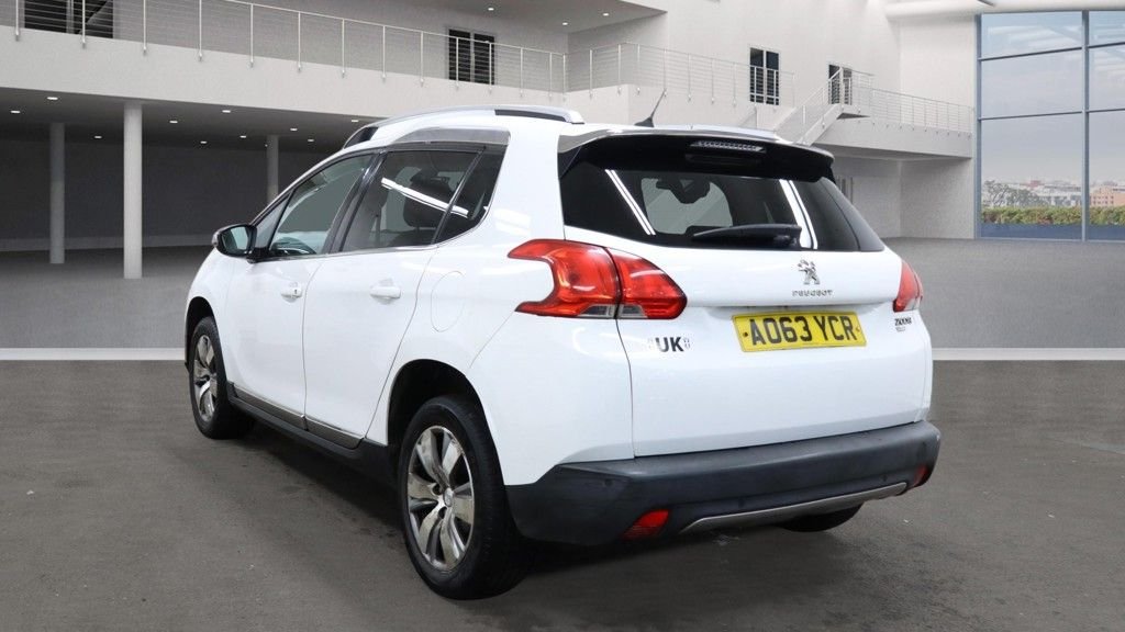Used Peugeot 2008 2014 for sale - 77976274: Photo 4