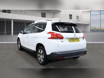 Used Peugeot 2008 2014 for sale - 77976274: Photo