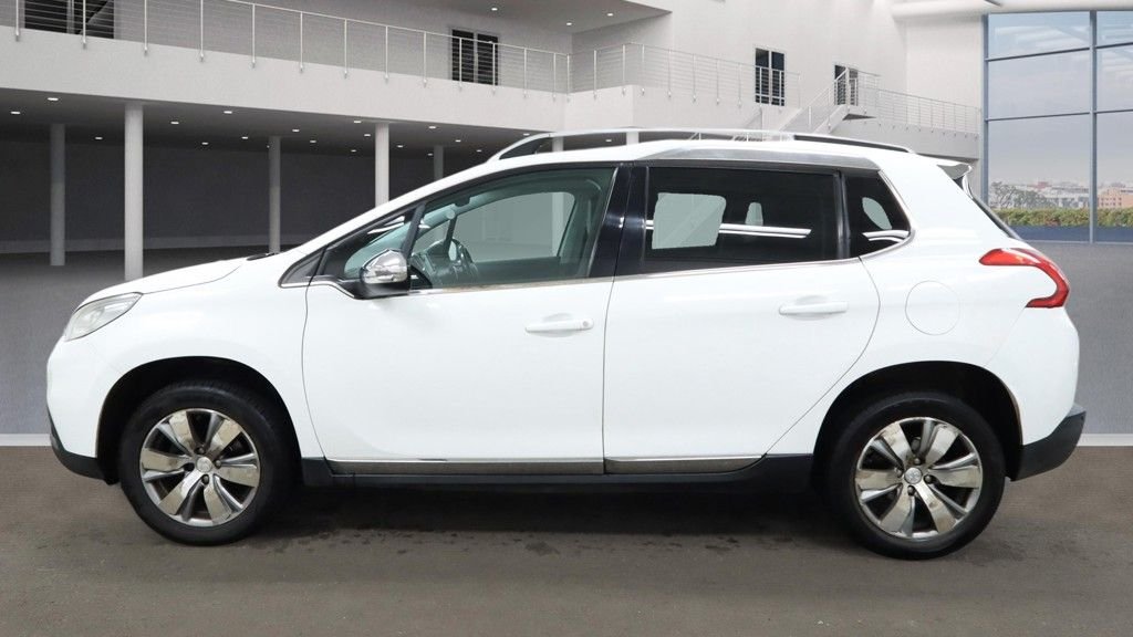 Used Peugeot 2008 2014 for sale - 77976274: Photo 5