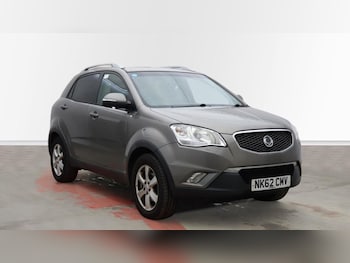 Used Ssangyong Korando 2013 for sale - 77053621: Photo
