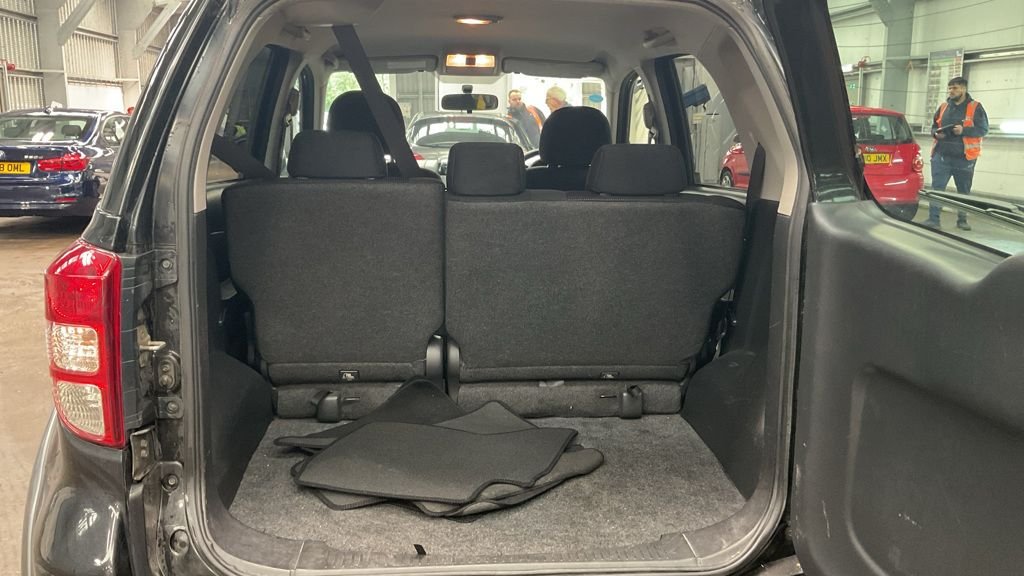 Used Daihatsu Terios 2008 for sale - 76535888: Photo 10