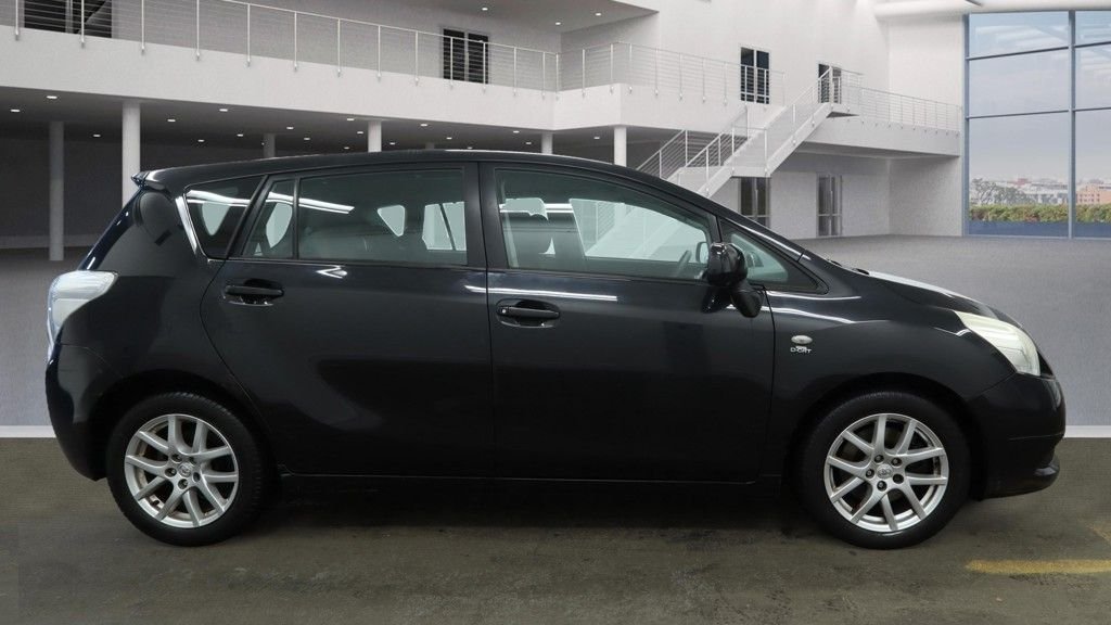 Used Toyota Verso 2009 for sale - 77014378: Photo 2