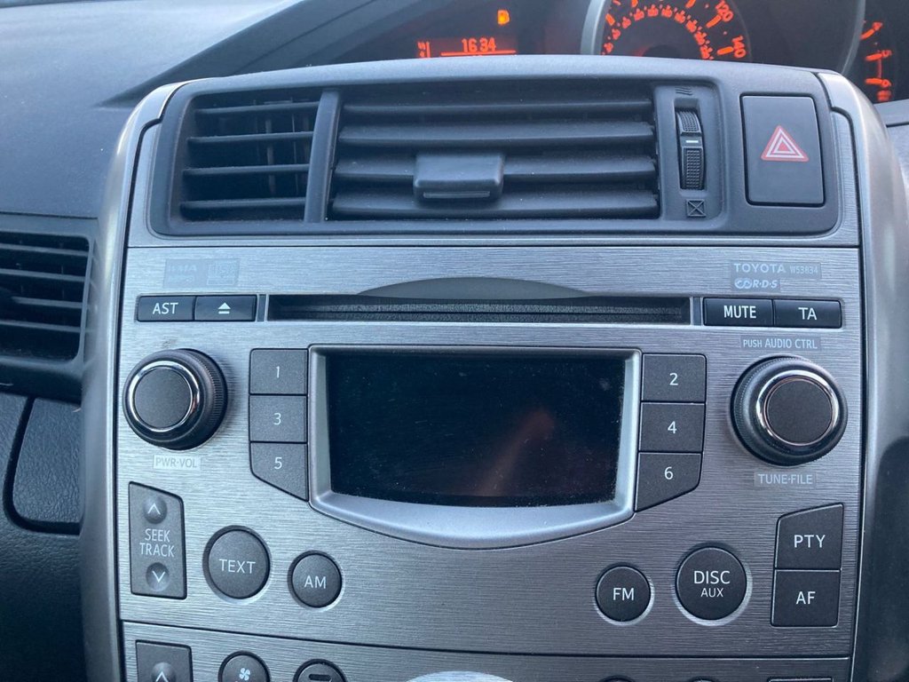 Used Toyota Verso 2009 for sale - 77014378: Photo 25