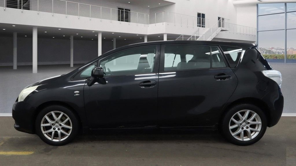 Used Toyota Verso 2009 for sale - 77014378: Photo 6