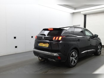 Used Peugeot 3008 2017 for sale - 77608976: Photo