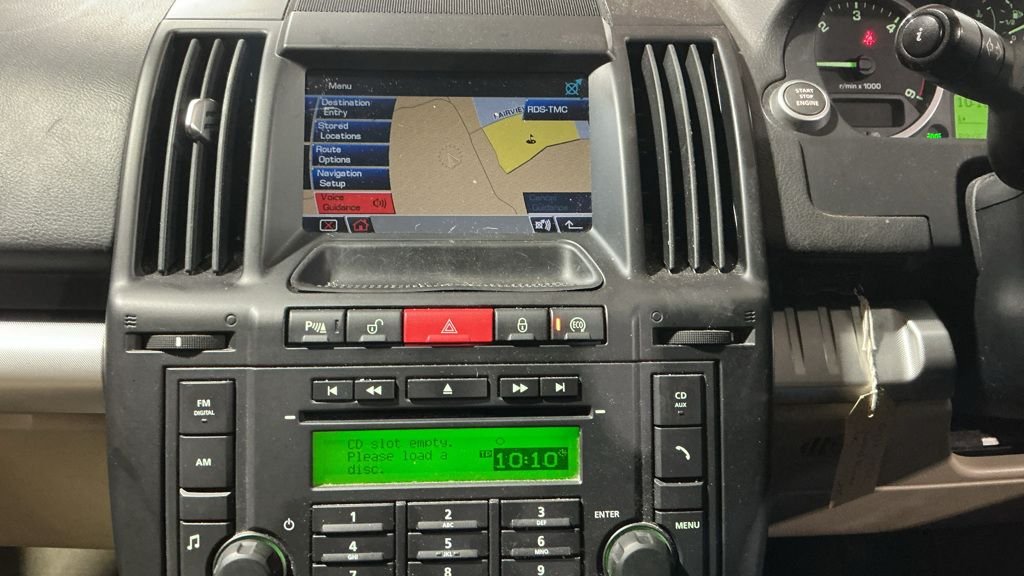 Used Land Rover Freelander 2 2011 for sale - 77053632: Photo 8