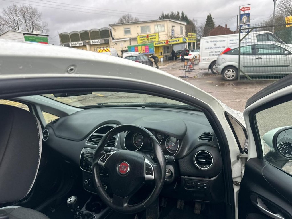 Used Fiat Punto 2012 for sale - 77499465: Photo 15