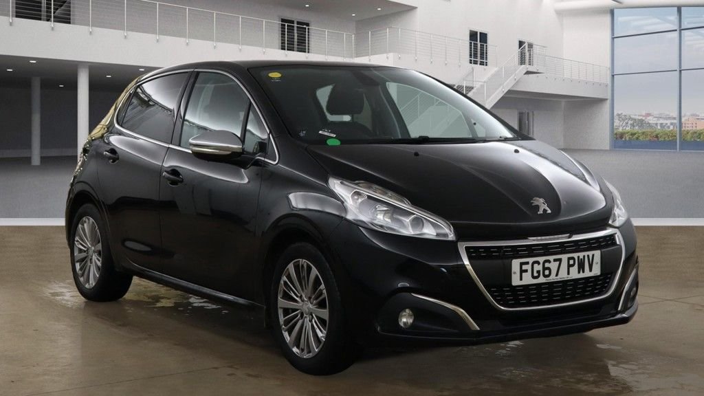 Used Peugeot 208 2017 for sale - 76604841: Photo 1