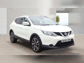 Used Nissan Qashqai 2015 for sale - 78839564: Photo