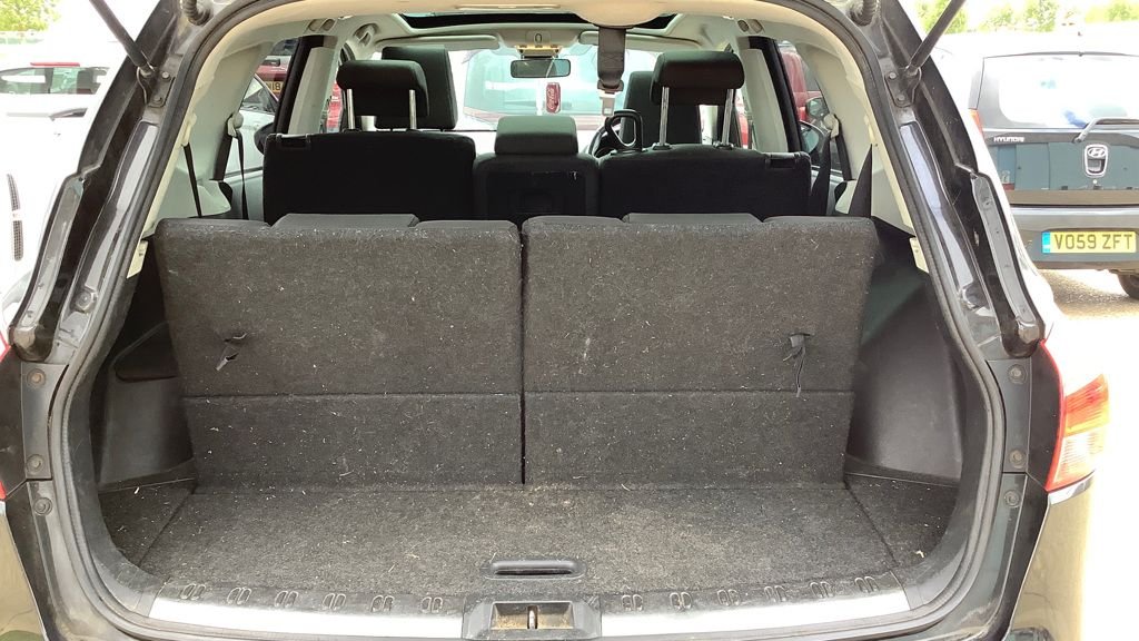 Used Nissan Qashqai+2 2010 for sale - 76376267: Photo 5