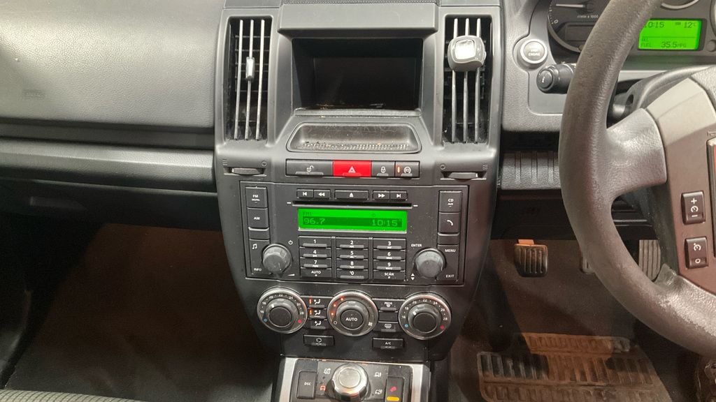 Used Land Rover Freelander 2010 for sale - 76604829: Photo 11