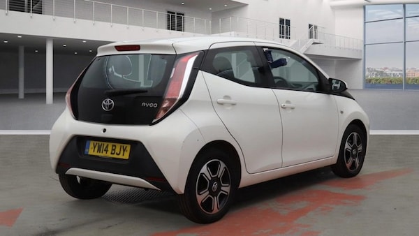 Used Toyota AYGO 2014 for sale - 76286163: Photo 3